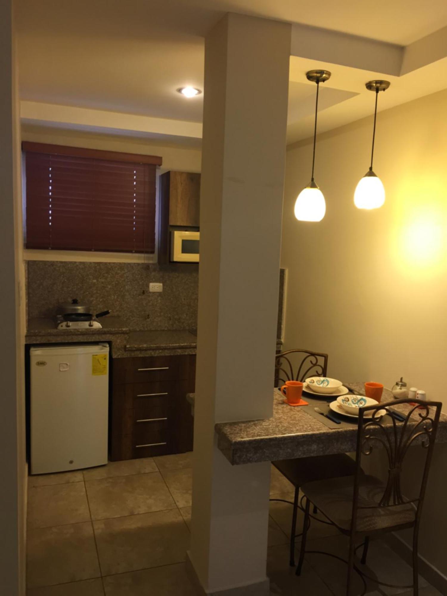 El Patio Suites II 과야킬 외부 사진