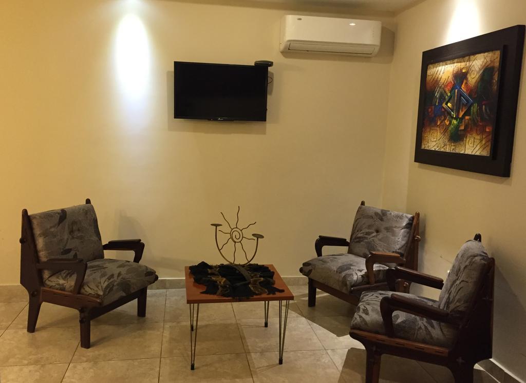 El Patio Suites II 과야킬 외부 사진