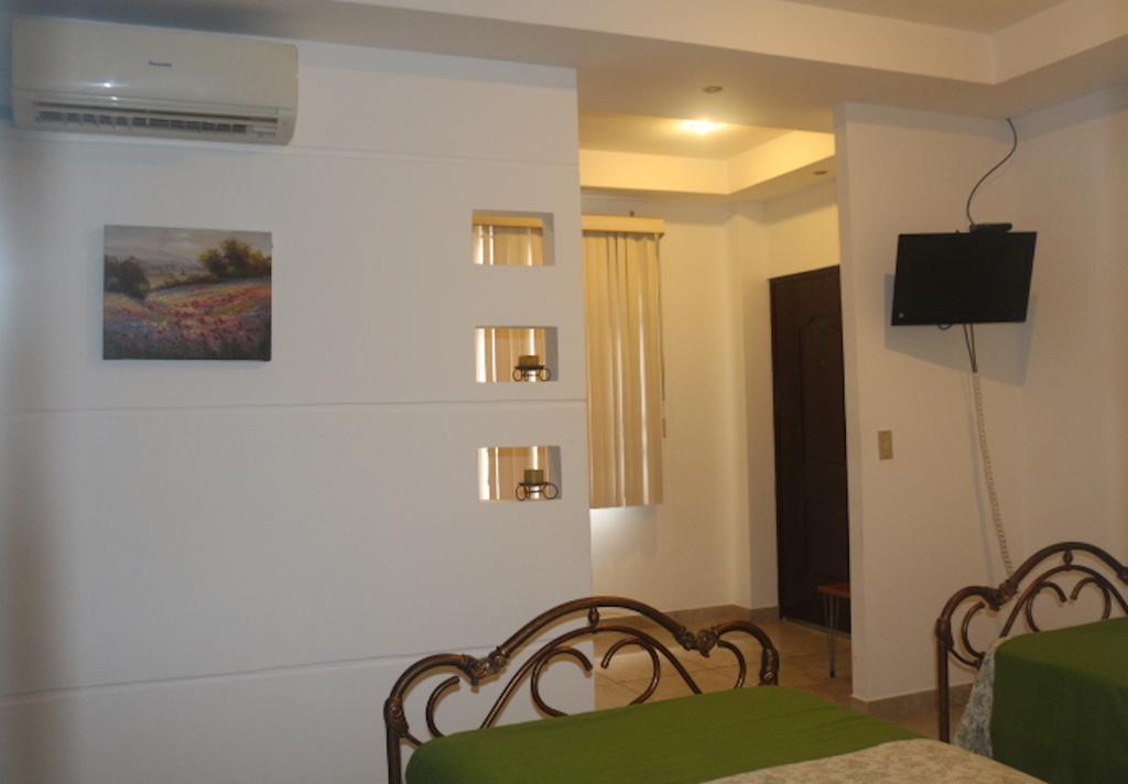 El Patio Suites II 과야킬 외부 사진